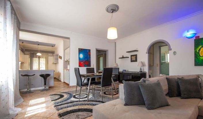 Image No.6-3 Bed House for sale