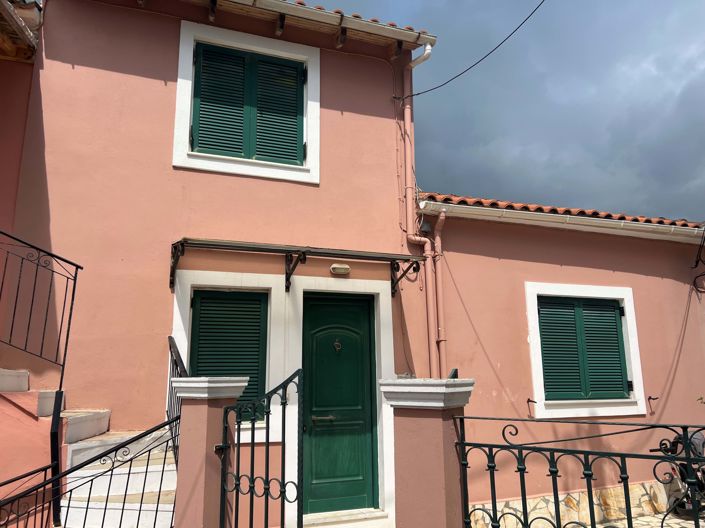 Image No.5-1 Bed House for sale