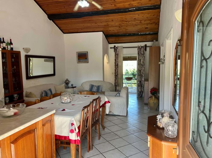 Image No.3-2 Bed House for sale