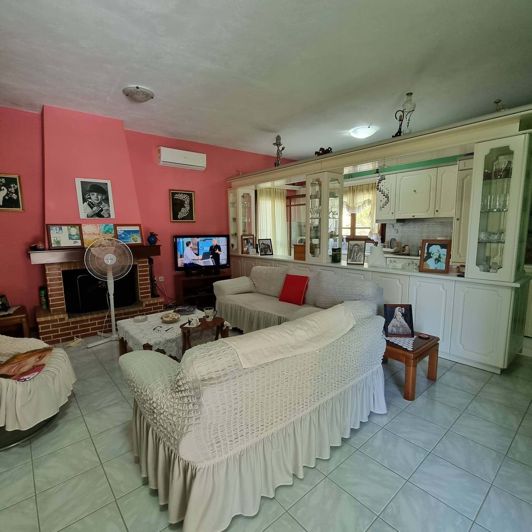 Image No.3-Maison de 6 chambres à vendre à Corfou