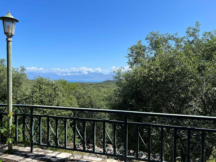 Image No.3-House for sale