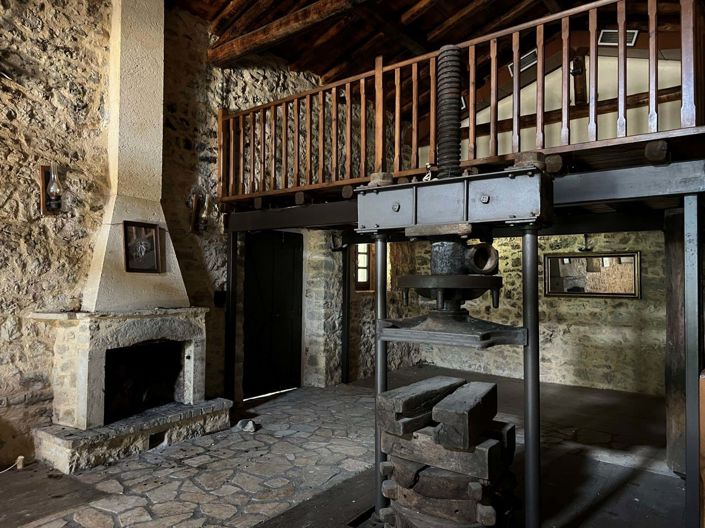 Image No.6-House for sale