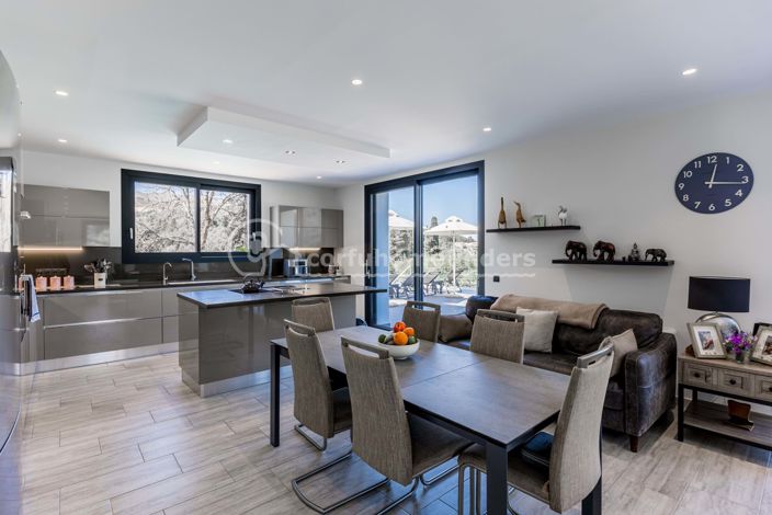 Image No.5-Maison de 3 chambres à vendre à Corfou