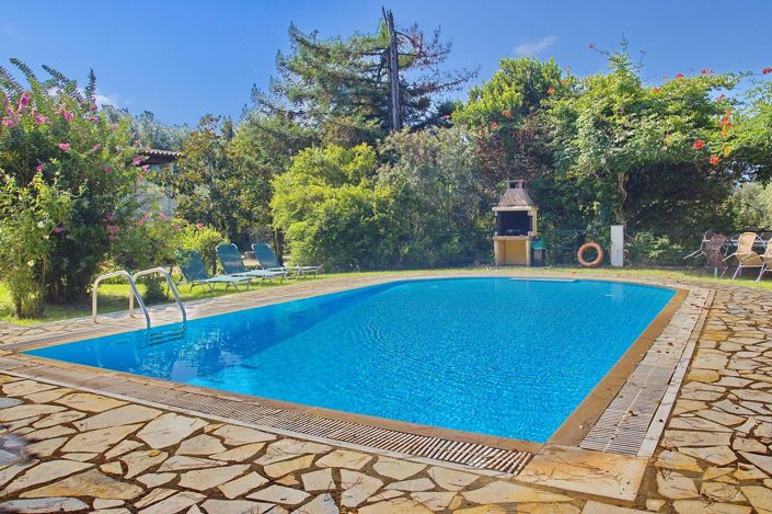 Image No.22-6 Bed House for sale