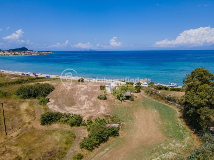 Image No.8-3 Bed House for sale