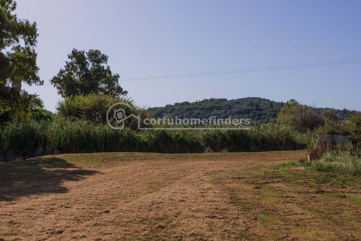 Image No.11-3 Bed House for sale