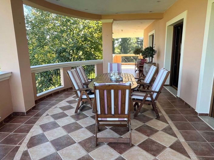 Image No.7-Maison de 5 chambres à vendre à Dassia