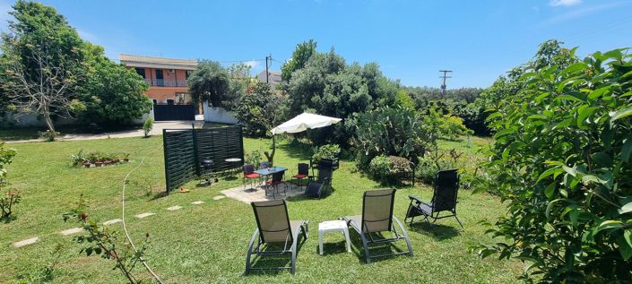 Image No.15-4 Bed House for sale