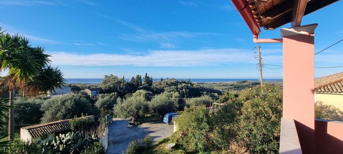 Image No.2-4 Bed House for sale