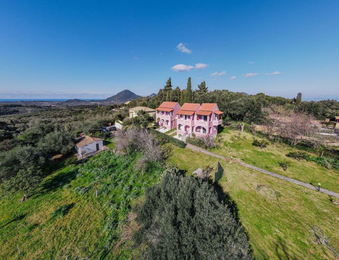 Image No.4-4 Bed House for sale