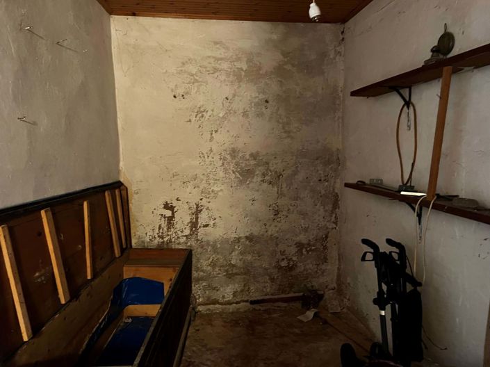 Image No.5-Propriété de 3 chambres à vendre à Karousades