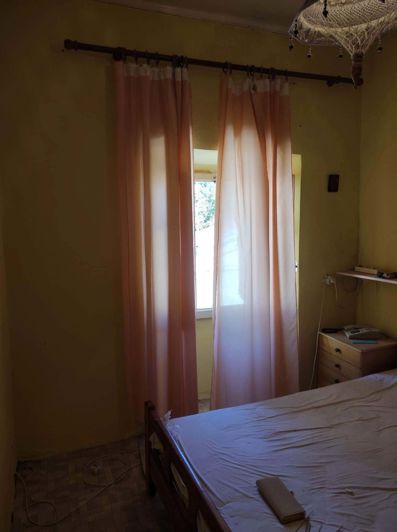 Image No.9-3 Bed Property for sale