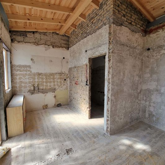 Image No.16-2 Bed House for sale