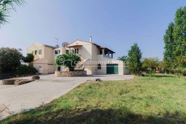 Image No.2-Maison de 2 chambres à vendre à Corfou