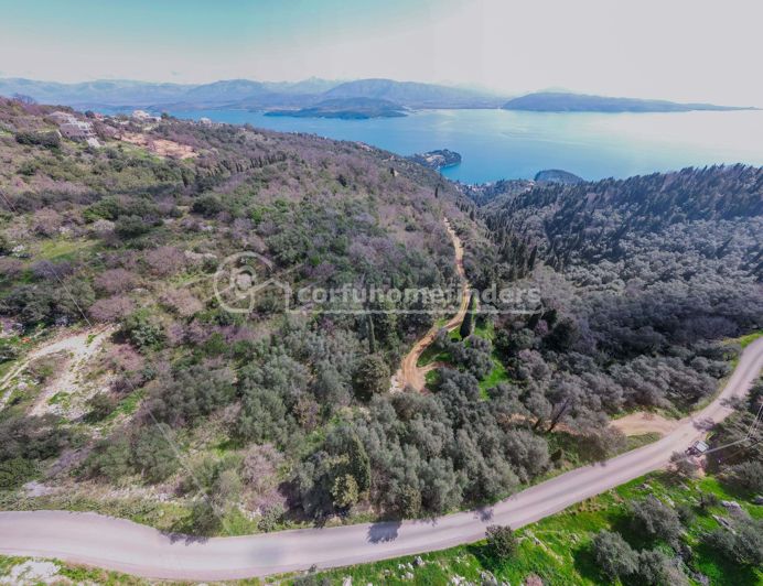 Image No.2-Terre à vendre à Corfou