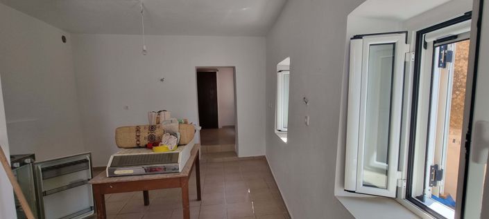 Image No.5-3 Bed House for sale