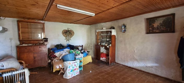 Image No.10-3 Bed House for sale