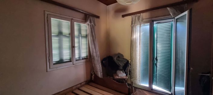 Image No.8-3 Bed House for sale