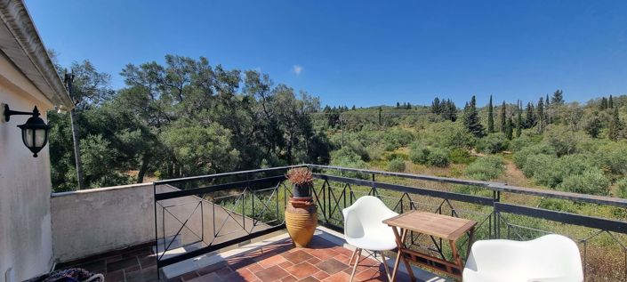 Image No.14-12 Bed Property for sale