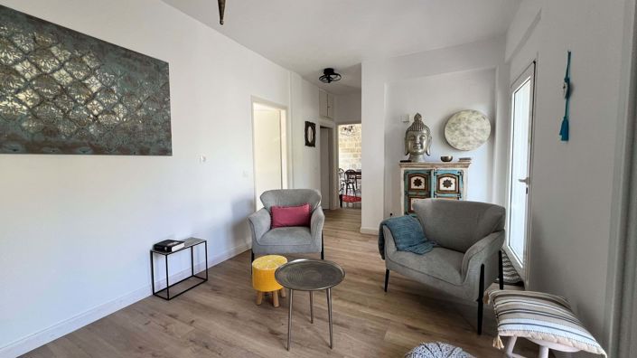 Image No.14-3 Bed House for sale