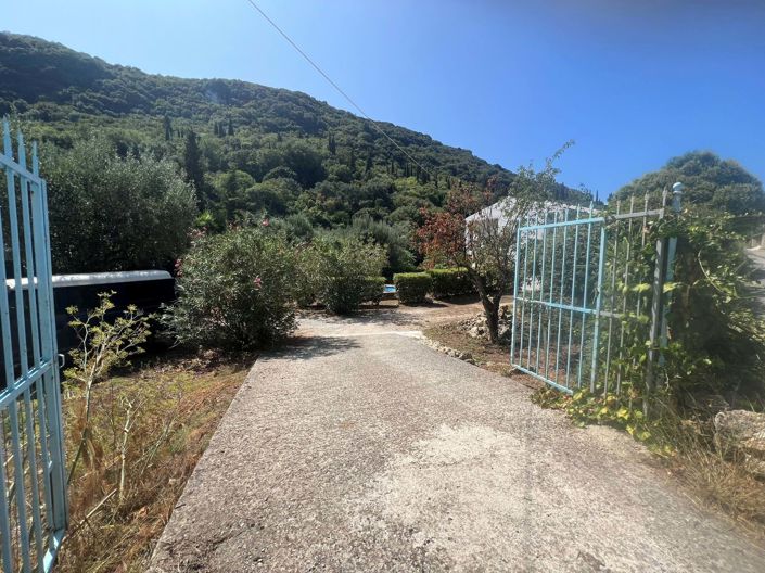 Image No.2-3 Bed House for sale