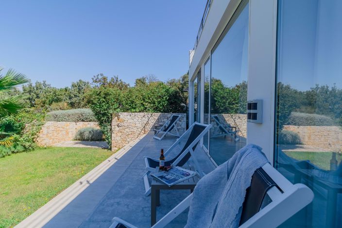 Image No.16-4 Bed House for sale