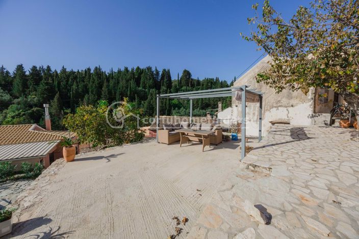 Image No.2-3 Bed House for sale