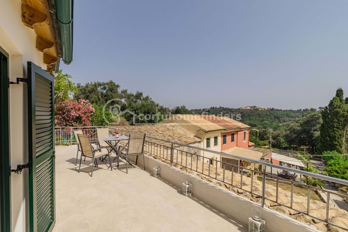 Image No.6-3 Bed House for sale