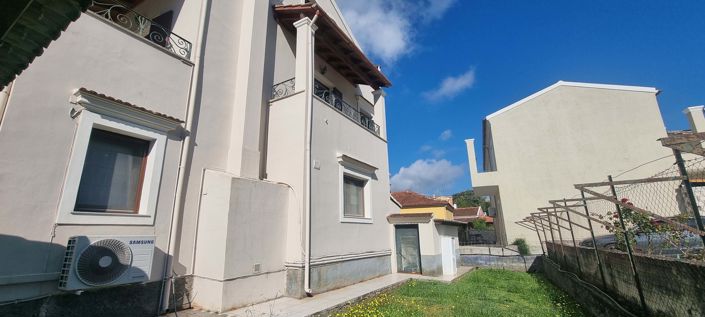 Image No.13-3 Bed House for sale