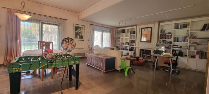 Image No.3-3 Bed House for sale