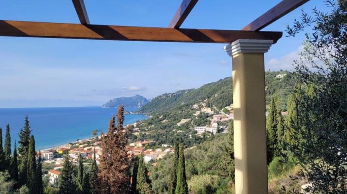 Image No.1-5 Bed House for sale