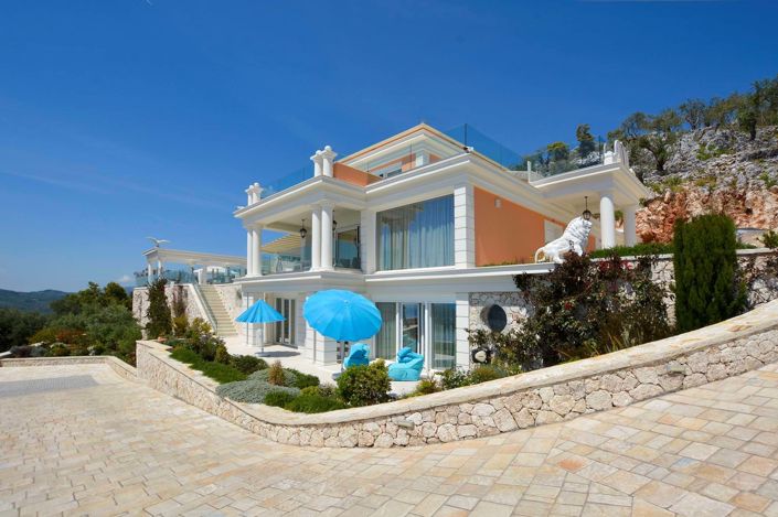 Image No.6-Maison de 8 chambres à vendre à Spartilas