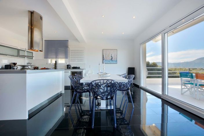 Image No.22-Maison de 10 chambres à vendre à Gouvia