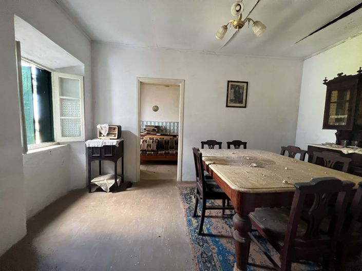 Image No.3-Propriété de 3 chambres à vendre à Loutses