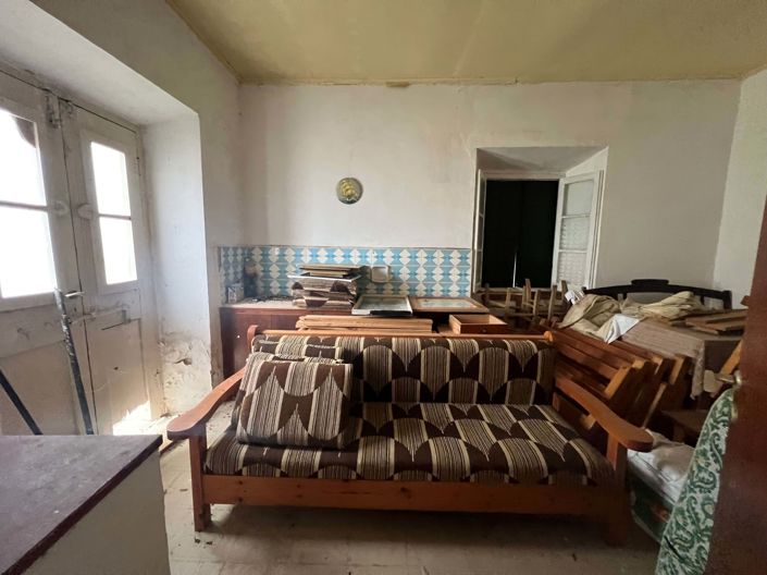 Image No.8-3 Bed Property for sale