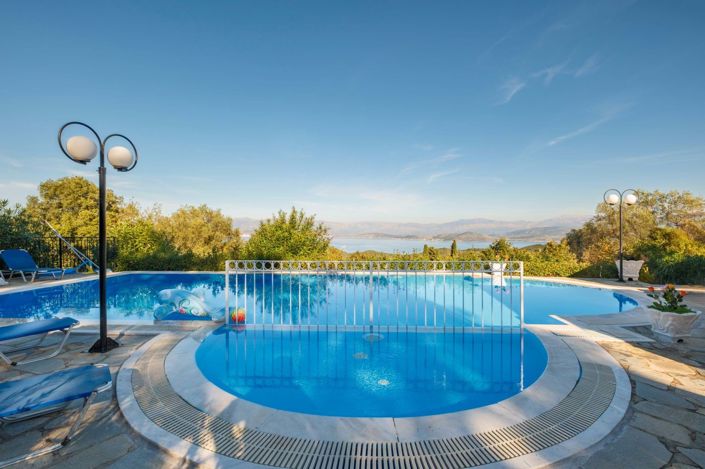 Image No.5-4 Bed House for sale