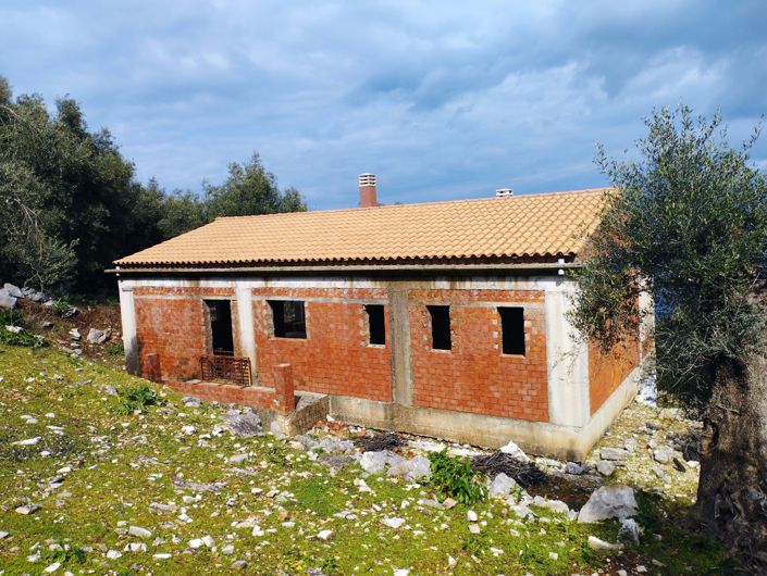 Image No.3-2 Bed House for sale