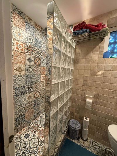 Image No.10-3 Bed House for sale