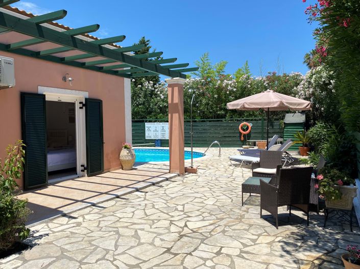 Image No.2-2 Bed House for sale