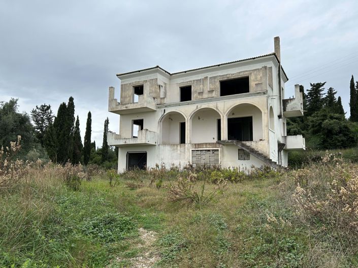 Image No.3-4 Bed House for sale