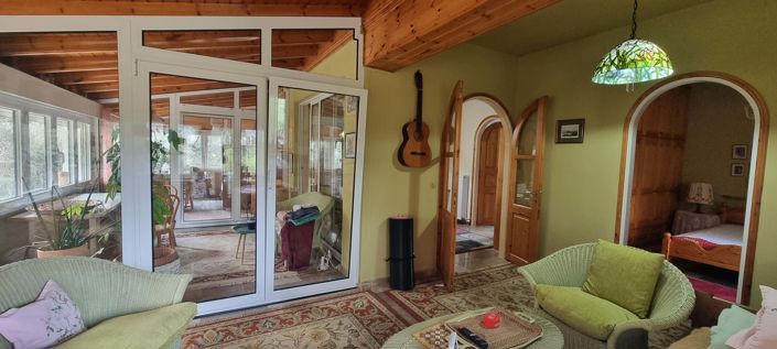 Image No.12-2 Bed House for sale