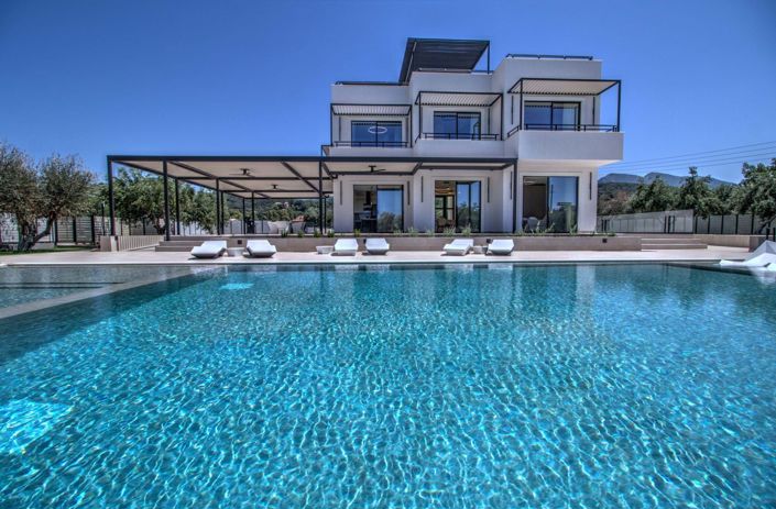 Image No.2-Maison de 4 chambres à vendre à Corfou