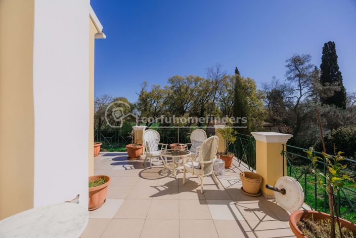 Image No.22-3 Bed House for sale