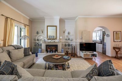 5a37a9c3-ff7b-459f-8421-db4c171d98c8