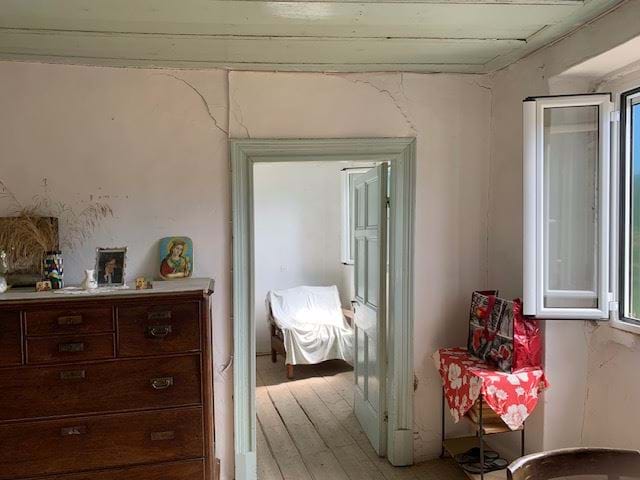 Image No.5-2 Bed Property for sale