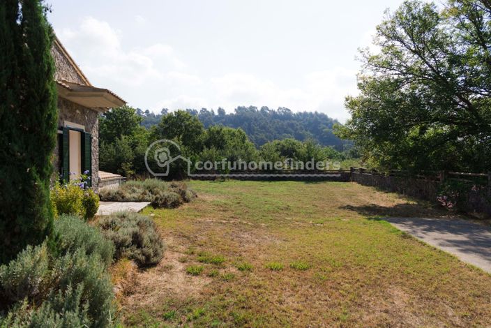 Image No.3-3 Bed House for sale