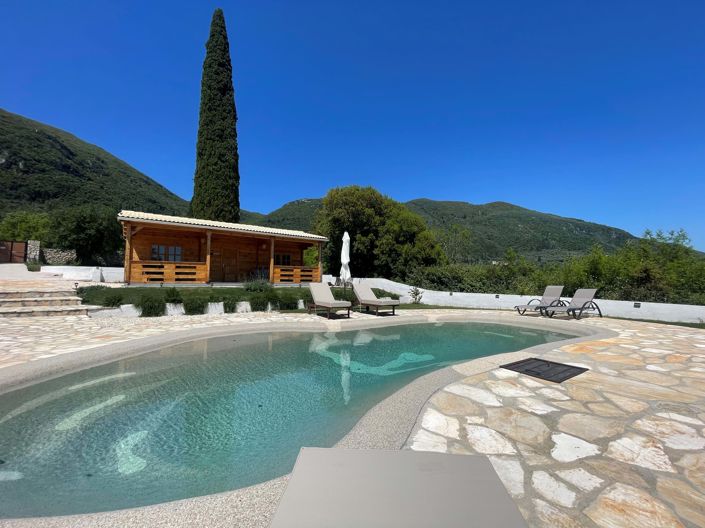 Image No.3-2 Bed House for sale