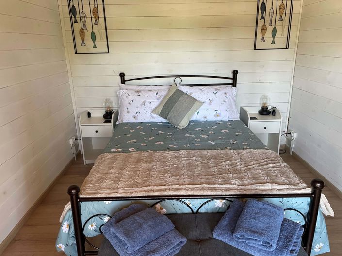 Image No.8-2 Bed House for sale