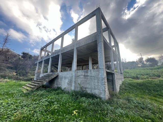 Image No.6-House for sale