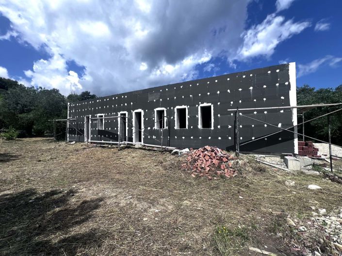 Image No.4-3 Bed House for sale